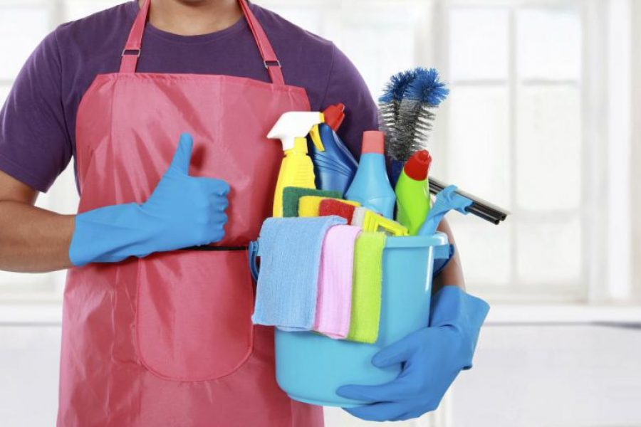 Utiliza los productos de limpieza con cuidado en el hogar
